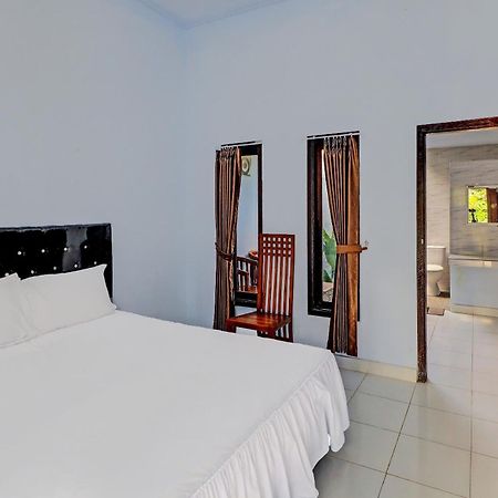 Negara  Oyo 92401 Hotel Mustika מראה חיצוני תמונה
